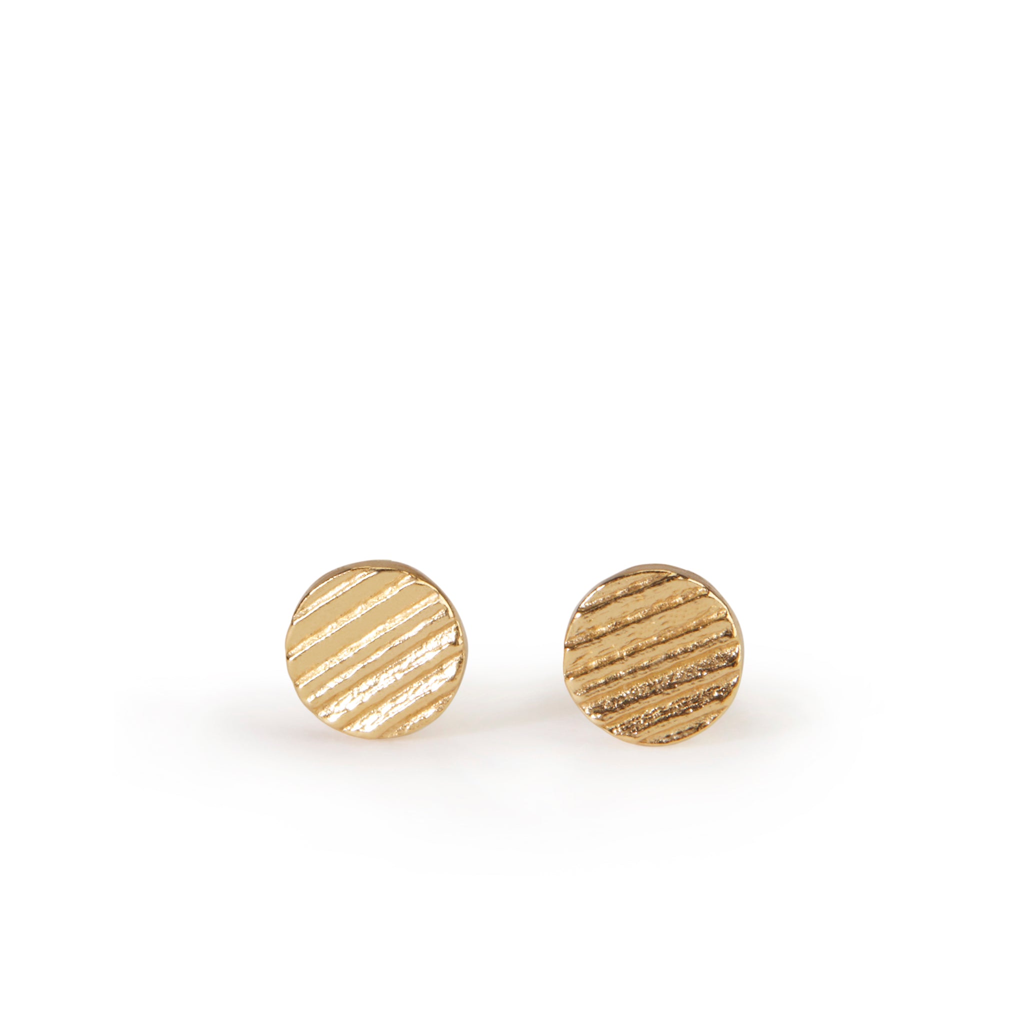 Simple everyday deals gold earrings