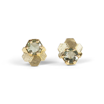 Mini chaos Hex fan stud earrings with green sapphires