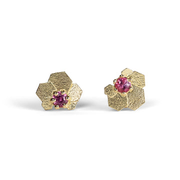 Mini Chaos Hex Fan Stud earrings with Rubies